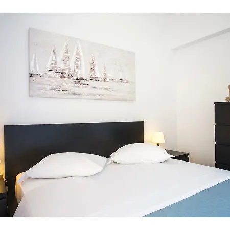 Olive Tree アパート スプリト