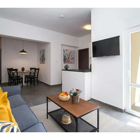 Olive Tree アパート