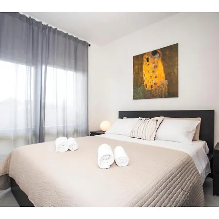 Olive Tree アパート